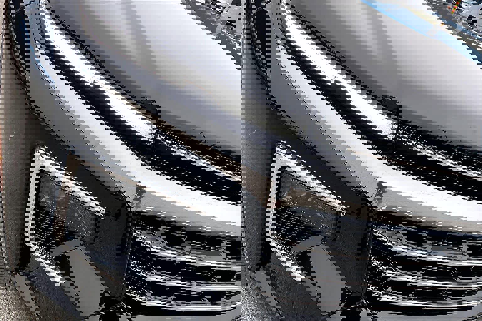 Used 2025 Chevrolet Traverse High Country image 28