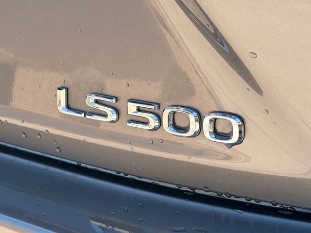 Used 2023 Lexus LS 500 w/ Interior Upgrade Package RWD image 6