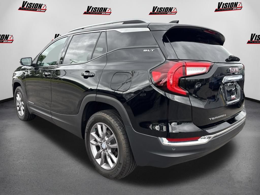 Used 2023 GMC Terrain SLT AWD/4WD image 7