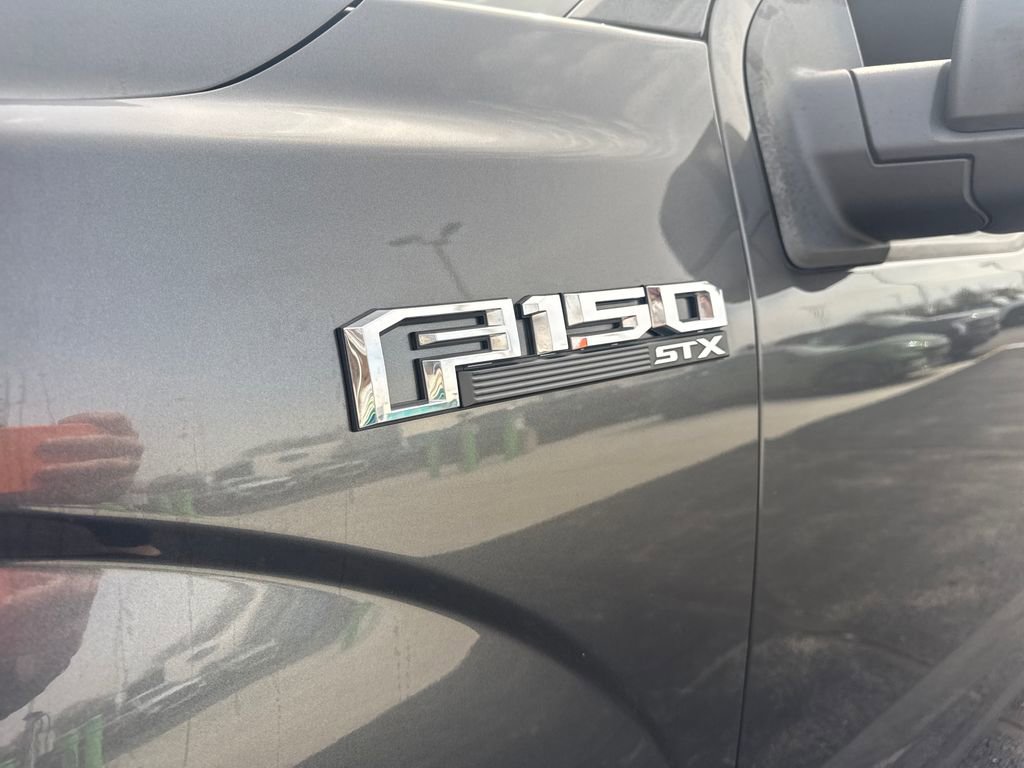 Used 2020 Ford F150 XL w/ Equipment Group 101A Mid AWD/4WD image 25