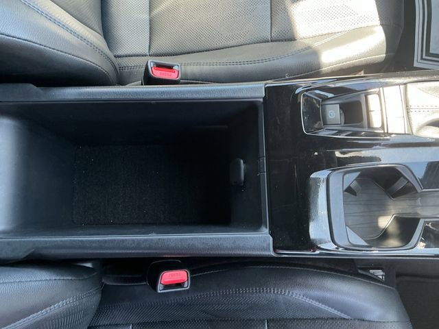 Used 2025 Toyota Camry XSE FWD image 30
