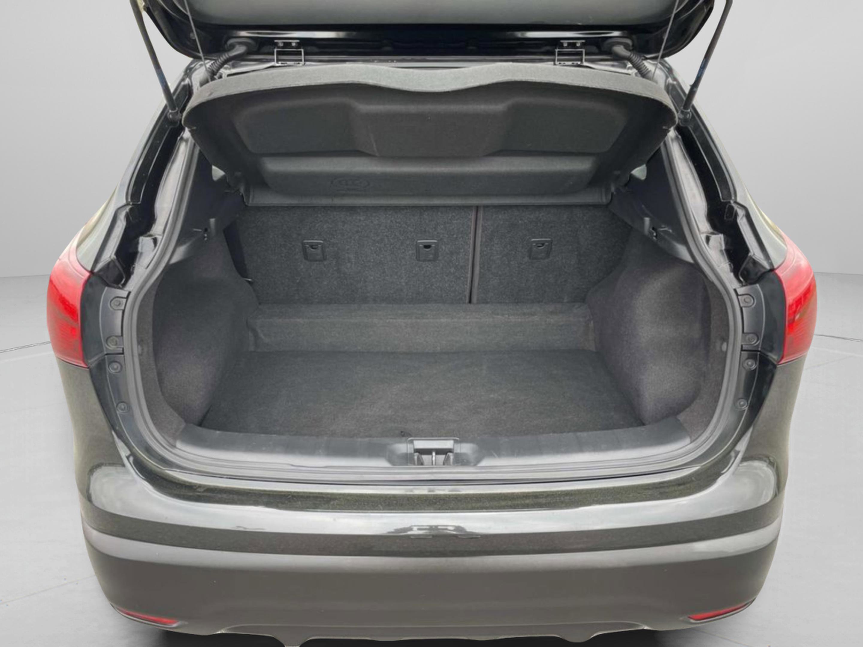 Used 2017 Nissan Rogue Sport S w/ S Appearance Package image 21