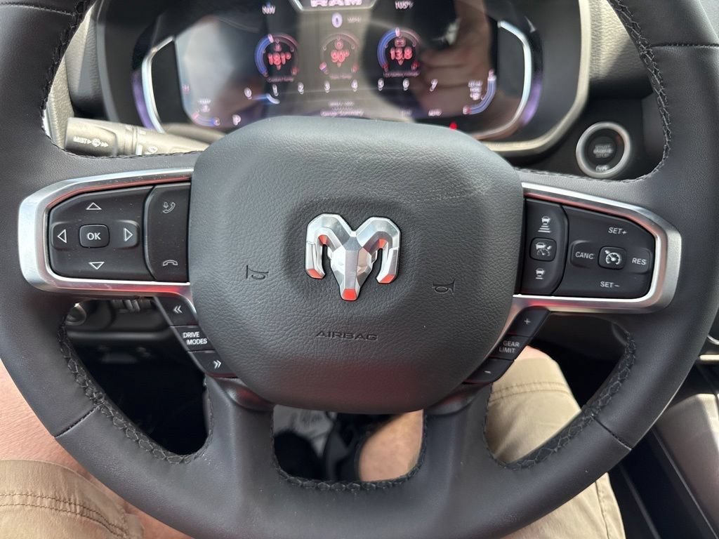 New 2026 RAM 1500 Big Horn AWD/4WD image 8