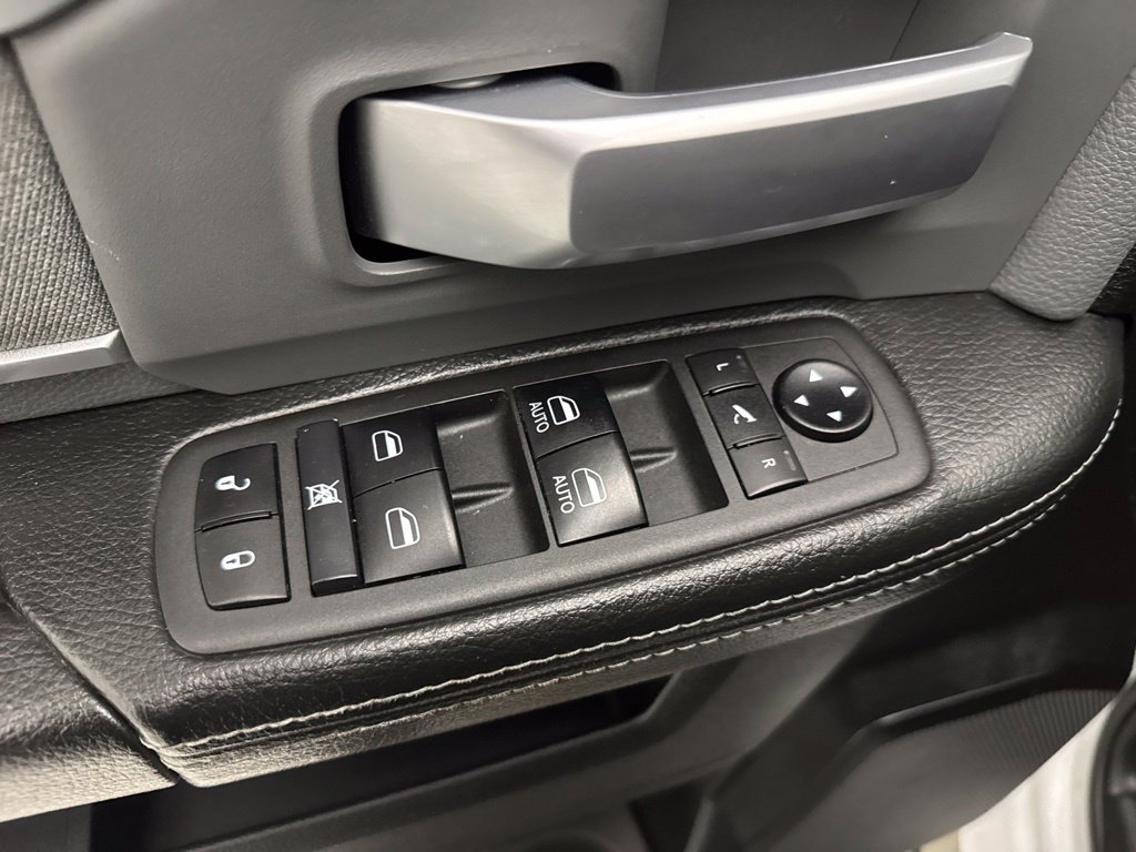 Used 2021 RAM 2500 Big Horn w/ Level 1 Equipment Group AWD/4WD image 24