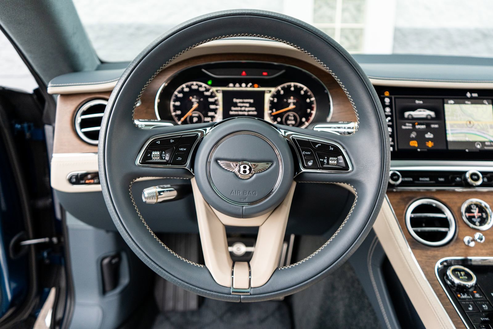 Used 2024 Bentley Continental GT image 32