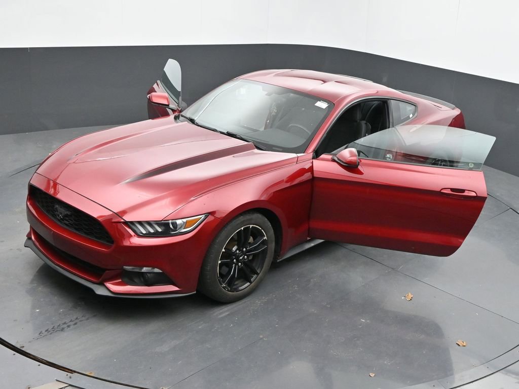 Used 2017 Ford Mustang Coupe RWD image 51