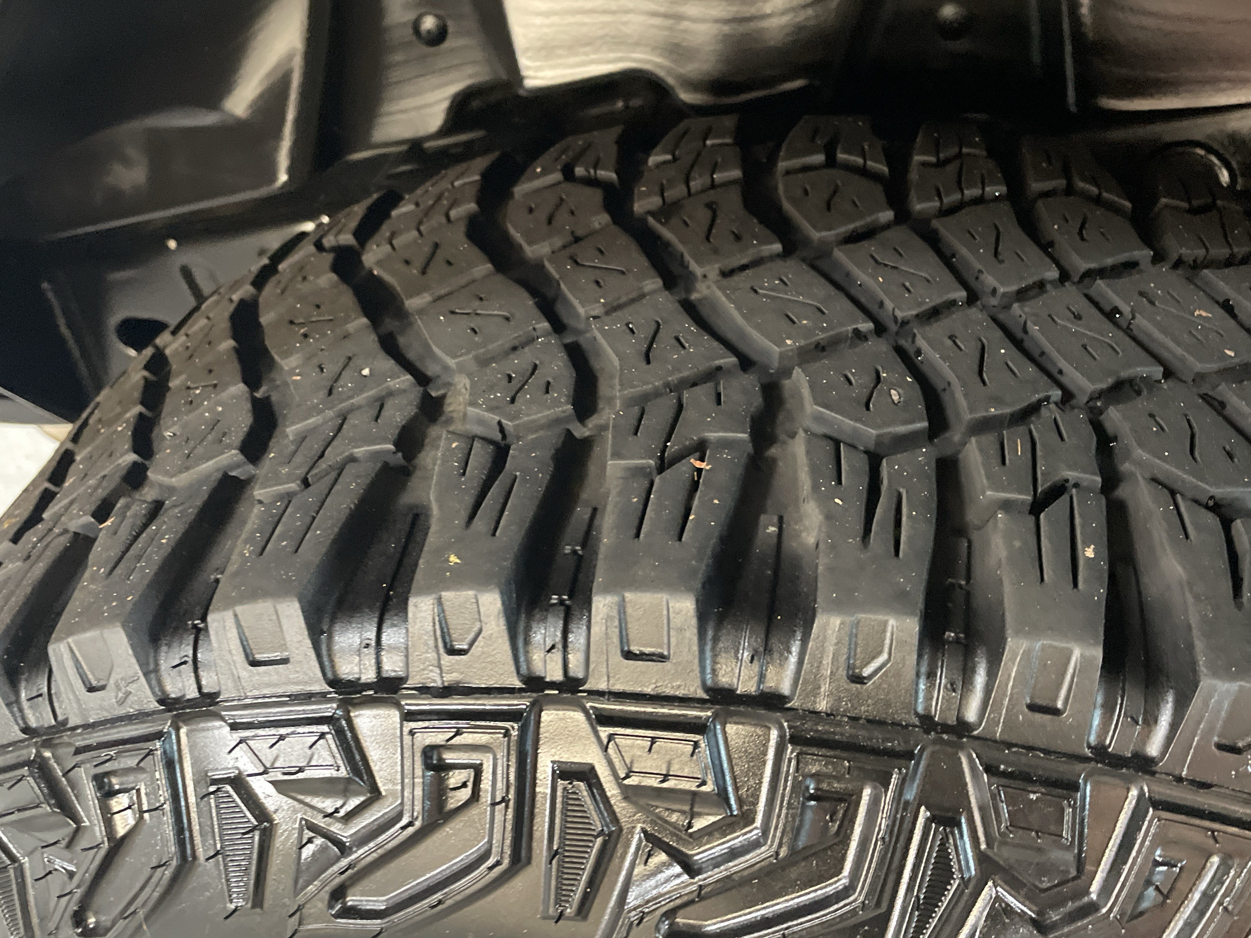 Used 2024 Ford Bronco Black Diamond w/ Sasquatch Package AWD/4WD image 12