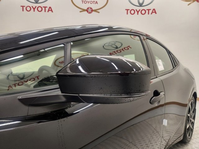 New 2026 Toyota Prius Plug-In Hybrid image 15