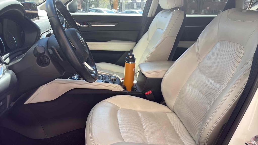 Used 2020 MAZDA CX-5 Grand Touring w/ GT Premium Package image 11