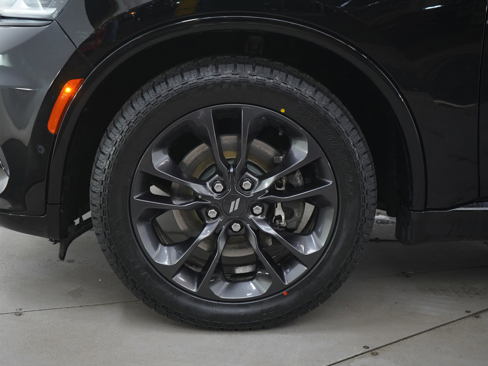 Used 2022 Dodge Durango R/T w/ Blacktop Package AWD/4WD image 27