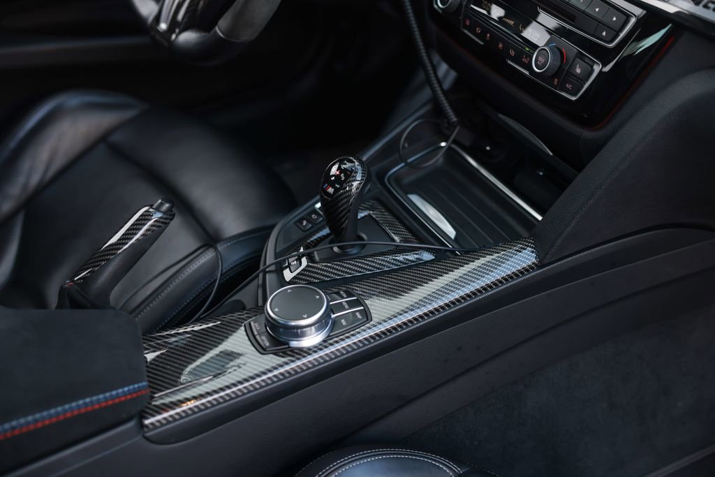 Used 2018 BMW M3 image 31