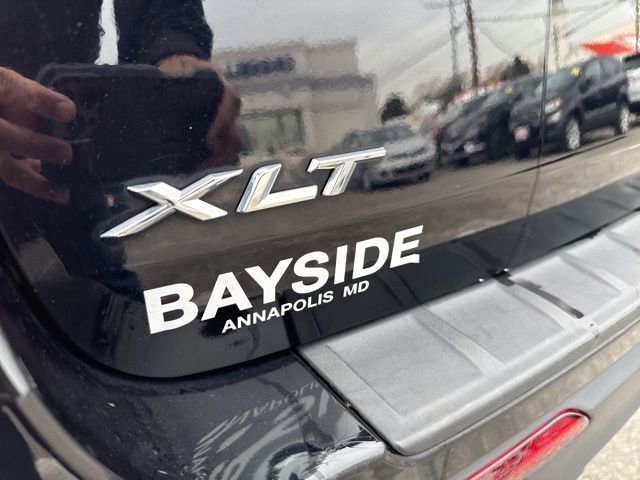 Used 2020 Ford Explorer XLT w/ Comfort Package image 32