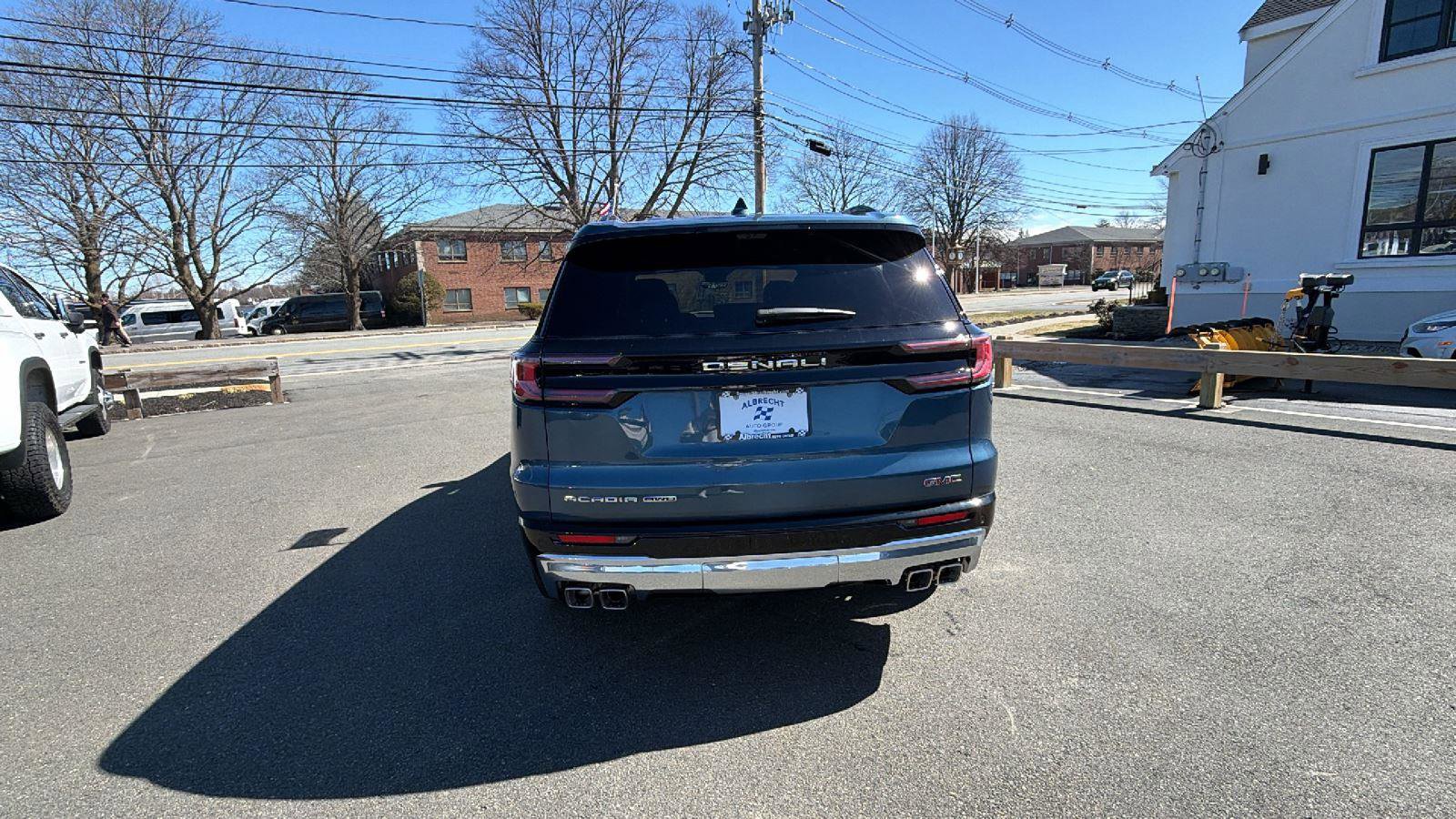 New 2026 GMC Acadia Denali w/ Super Cruise Package image 6