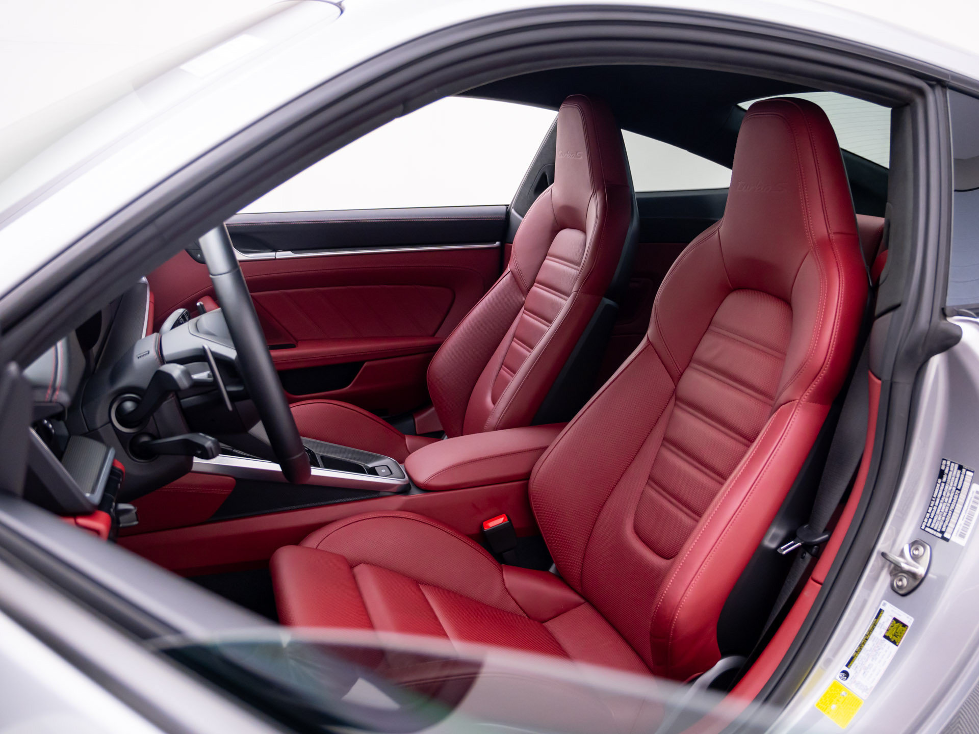 Certified 2025 Porsche 911 Turbo S AWD/4WD image 5