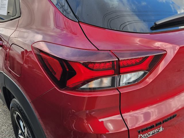 Used 2021 Chevrolet TrailBlazer RS w/ Sun and Liftgate Package image 7