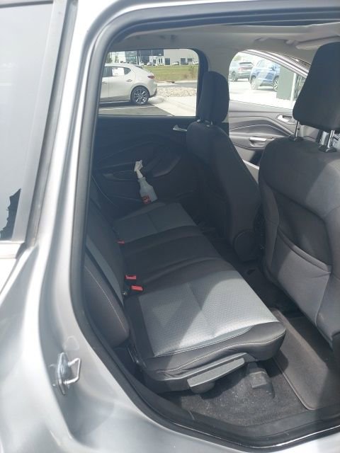 Used 2018 Ford Escape SE image 12