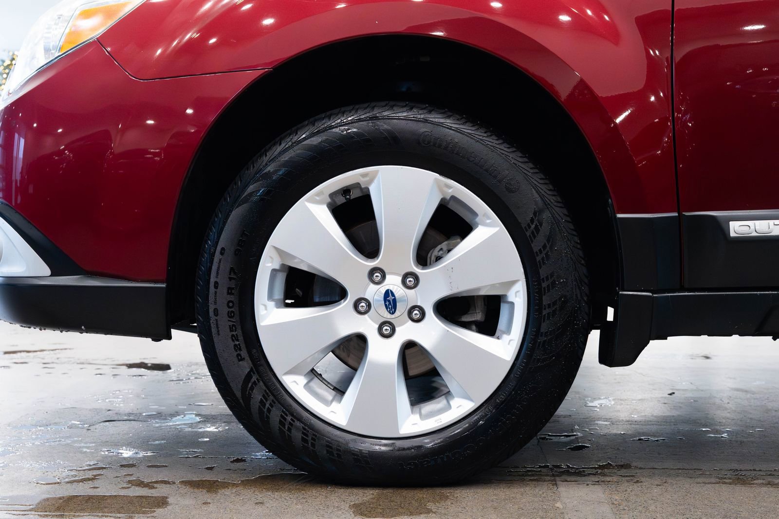 Used 2012 Subaru Outback 2.5i Limited w/ Moonroof Pkg image 7