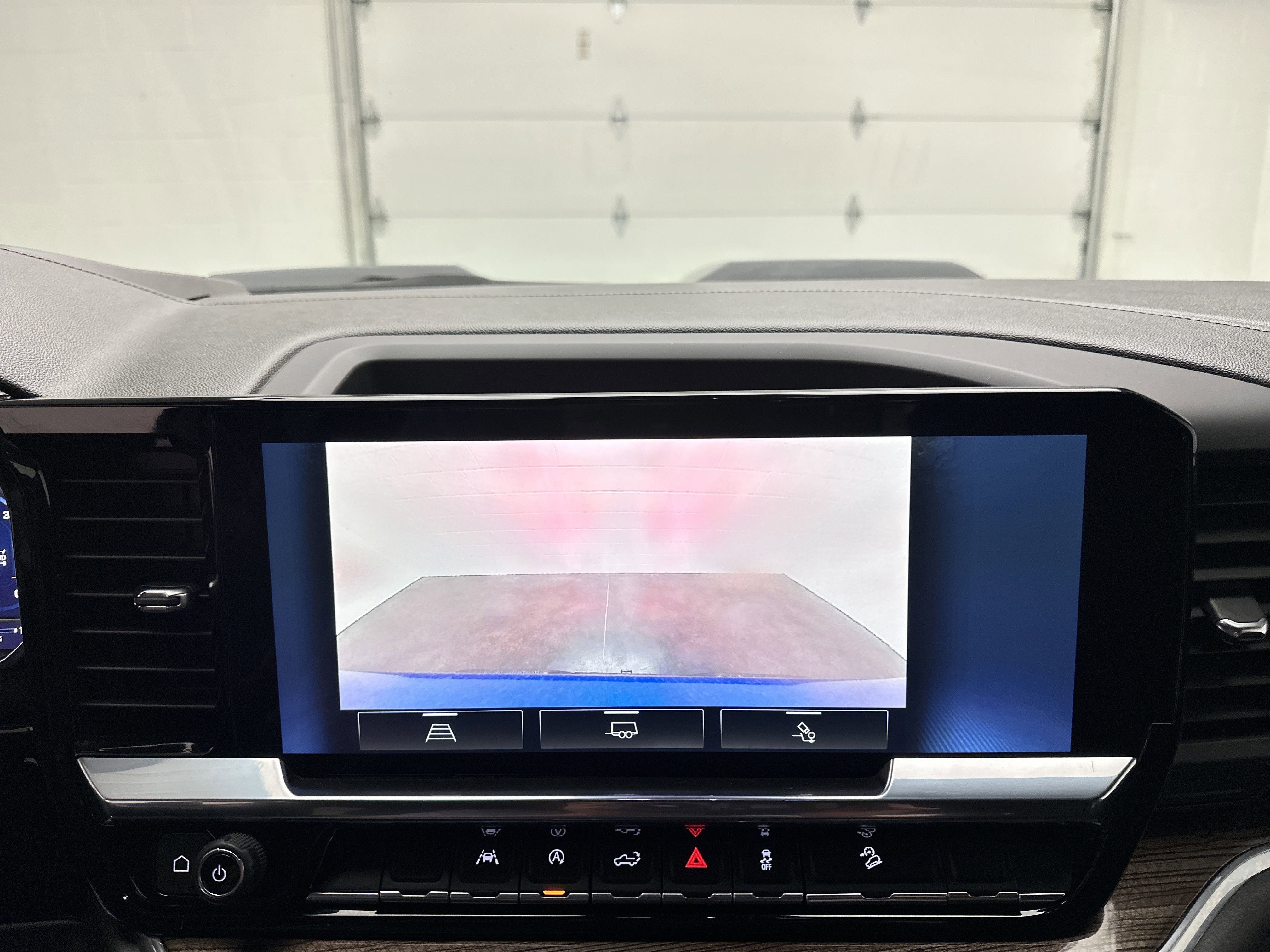 Used 2024 Chevrolet Silverado 1500 LT Trail Boss w/ Convenience Package II image 33