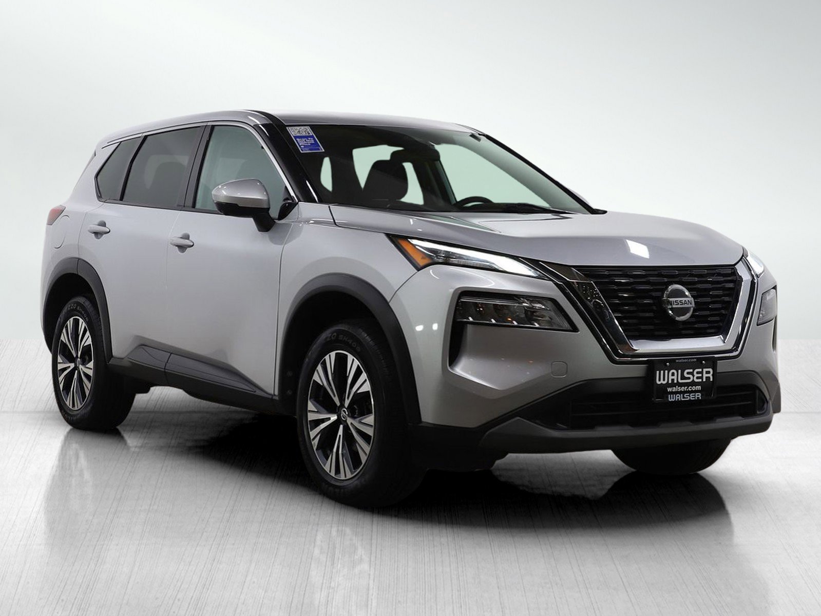 Used 2021 Nissan Rogue SV image 7