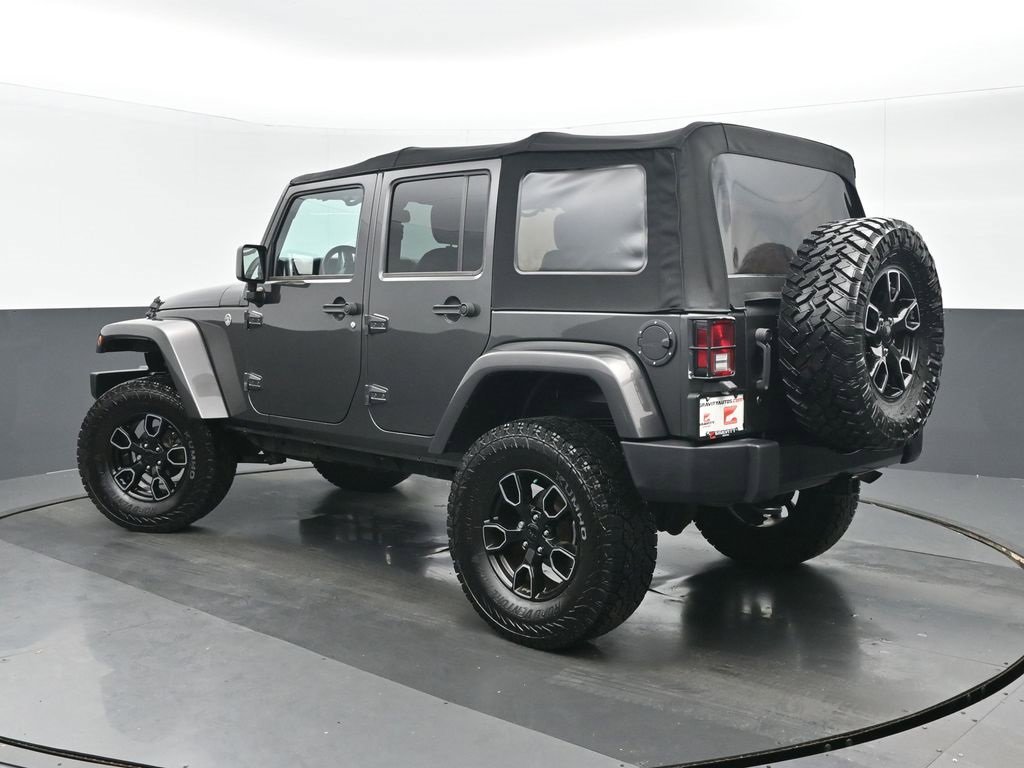 Used 2018 Jeep Wrangler Unlimited Sahara image 5