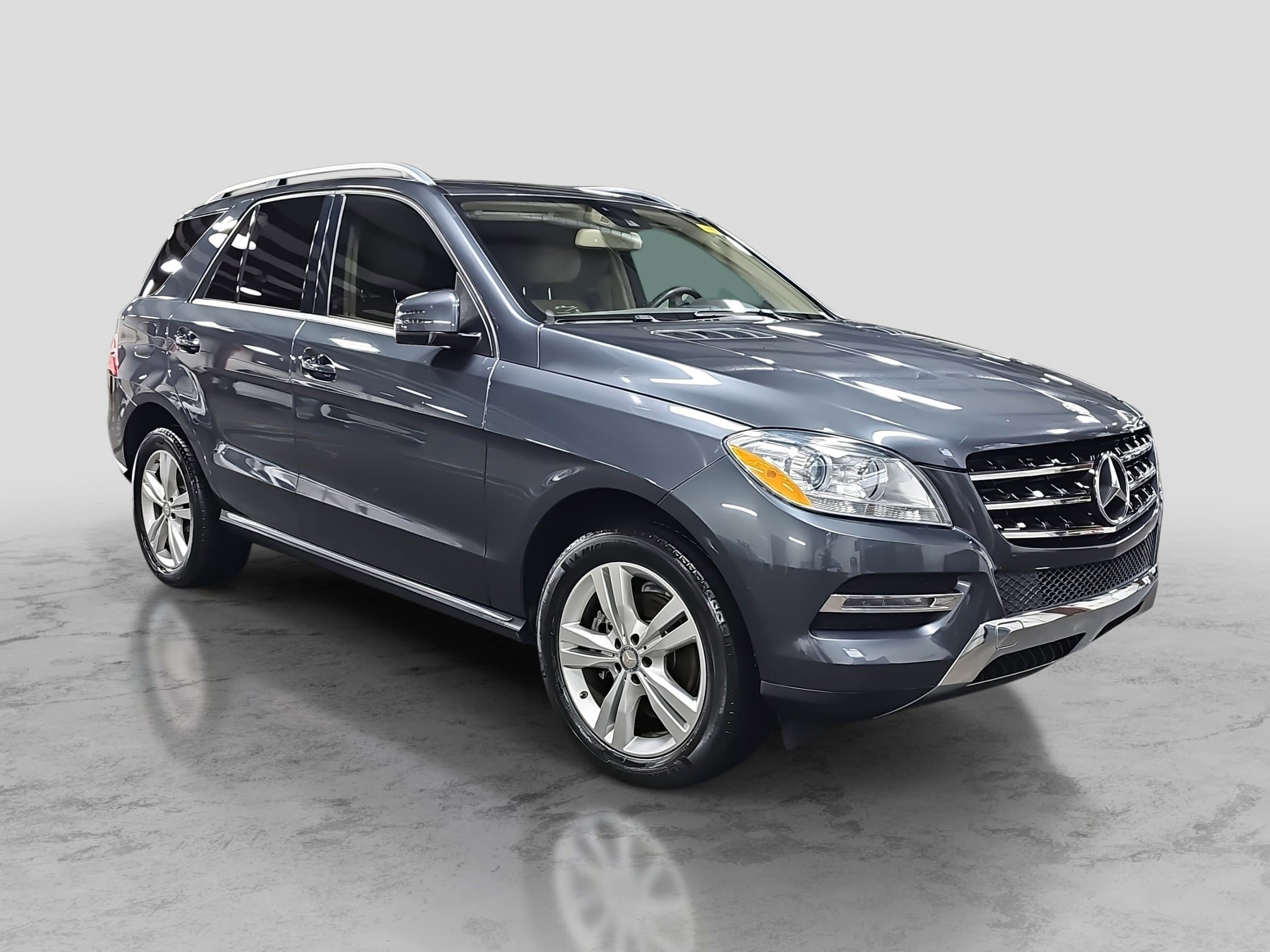 Used 2014 Mercedes-Benz ML 350 2WD image 3