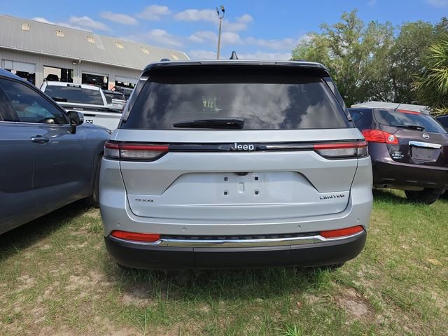 Used 2022 Jeep Grand Cherokee Limited AWD/4WD image 4