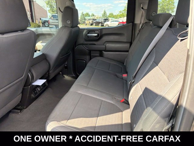Used 2022 Chevrolet Silverado 1500 LT AWD/4WD image 36