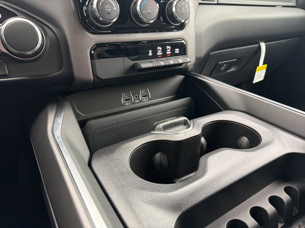 New 2026 RAM 1500 Big Horn w/ Night Edition image 25