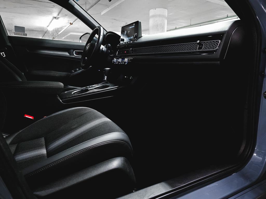 Used 2024 Honda Civic Sport image 32