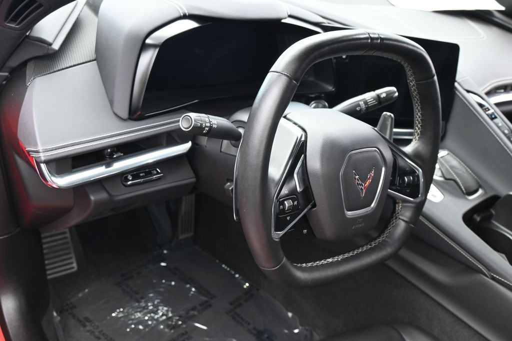 Used 2020 Chevrolet Corvette Stingray Preferred Cpe w/ 2LT Preferred Equipment Group RWD image 16