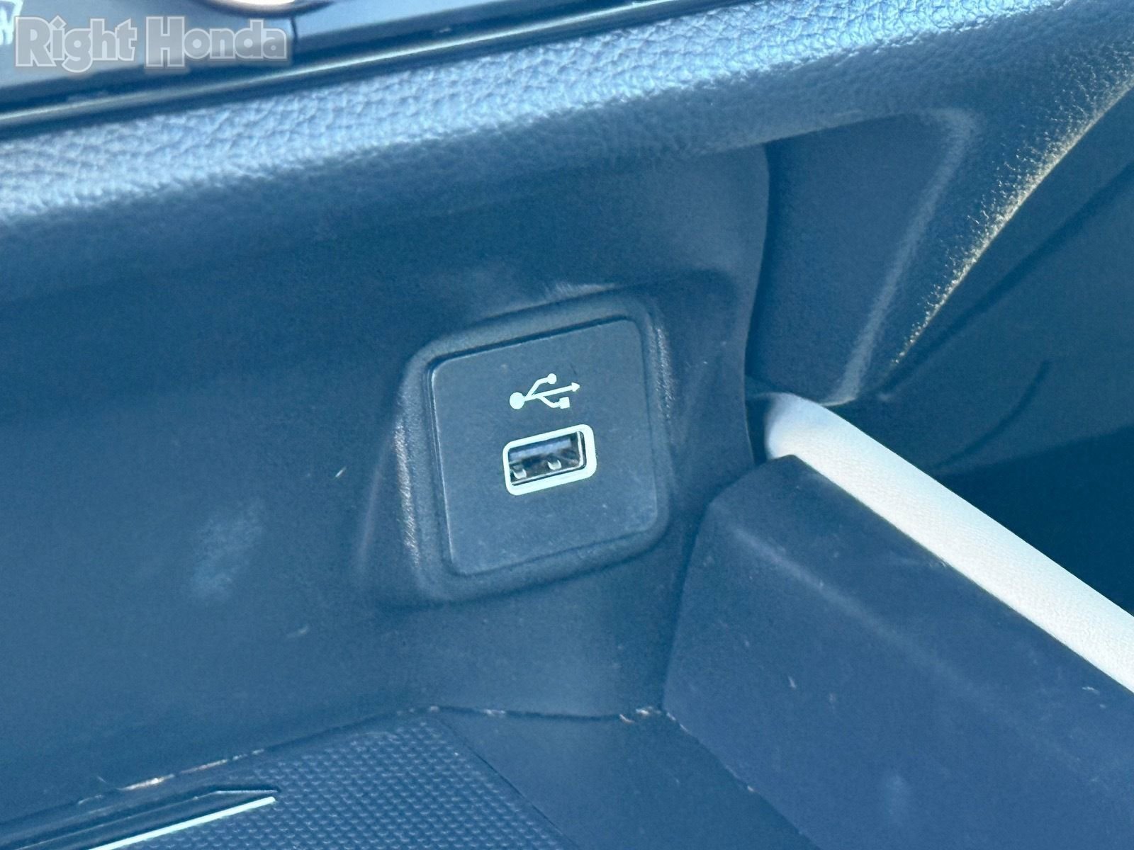 Used 2023 Honda HR-V EX-L image 24