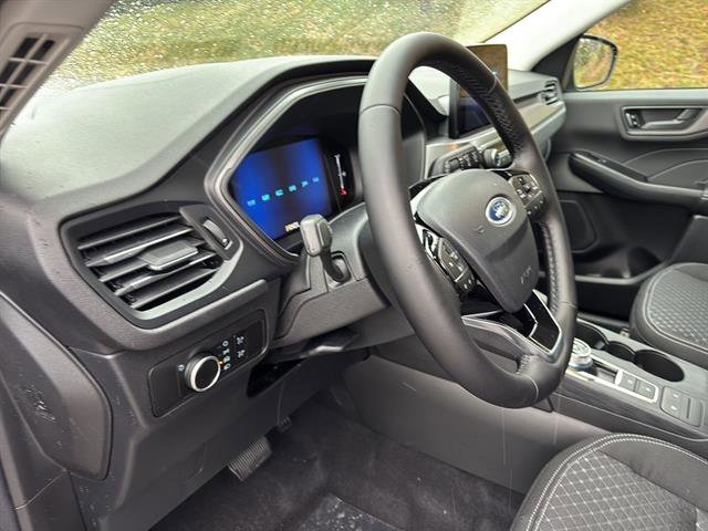 New 2026 Ford Escape Active w/ Cold Weather Package image 12