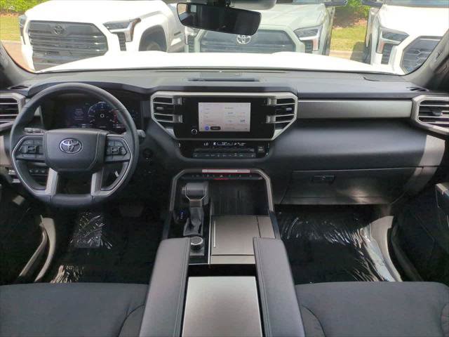 Certified 2025 Toyota Sequoia SR5 AWD/4WD image 15