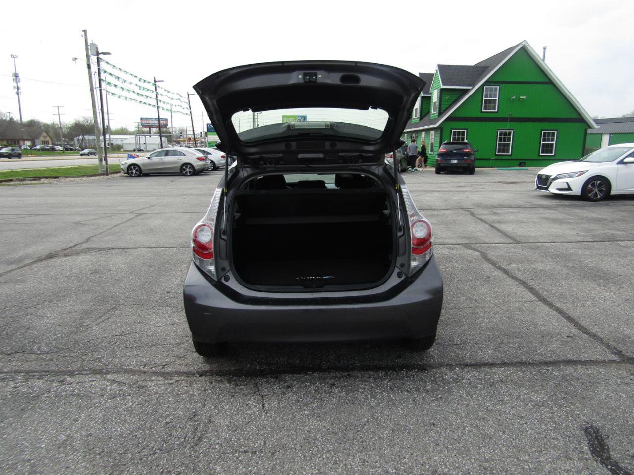 Used 2013 Toyota Prius C Three FWD image 7