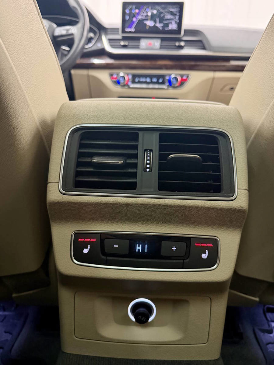 Used 2018 Audi Q5 2.0T Premium Plus w/ Premium Plus Package image 19