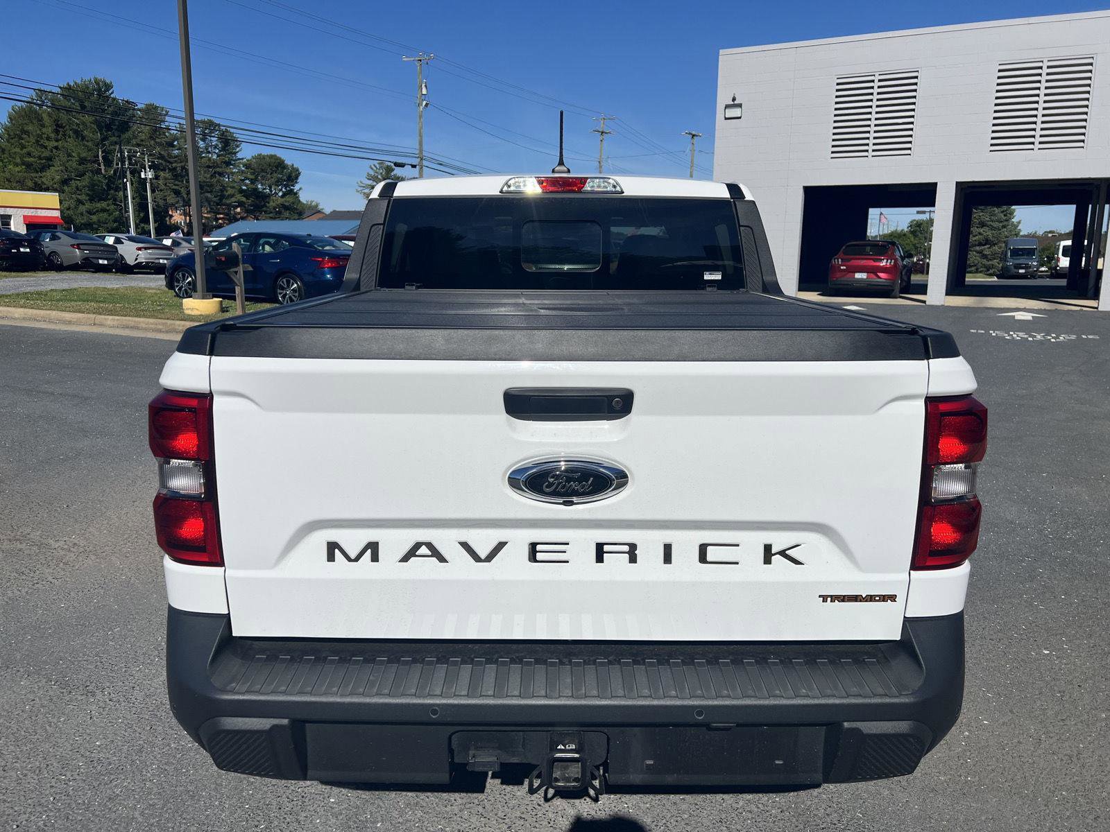Certified 2024 Ford Maverick Tremor w/ Tremor Off-Road Package AWD/4WD image 6