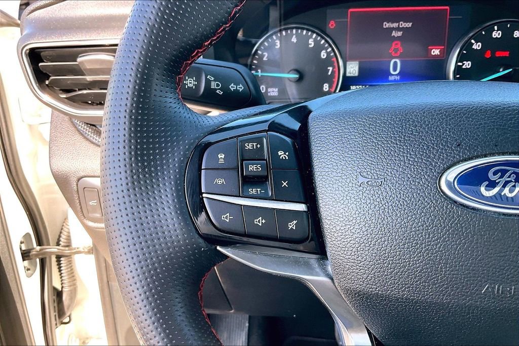 Used 2022 Ford Explorer ST-Line image 17