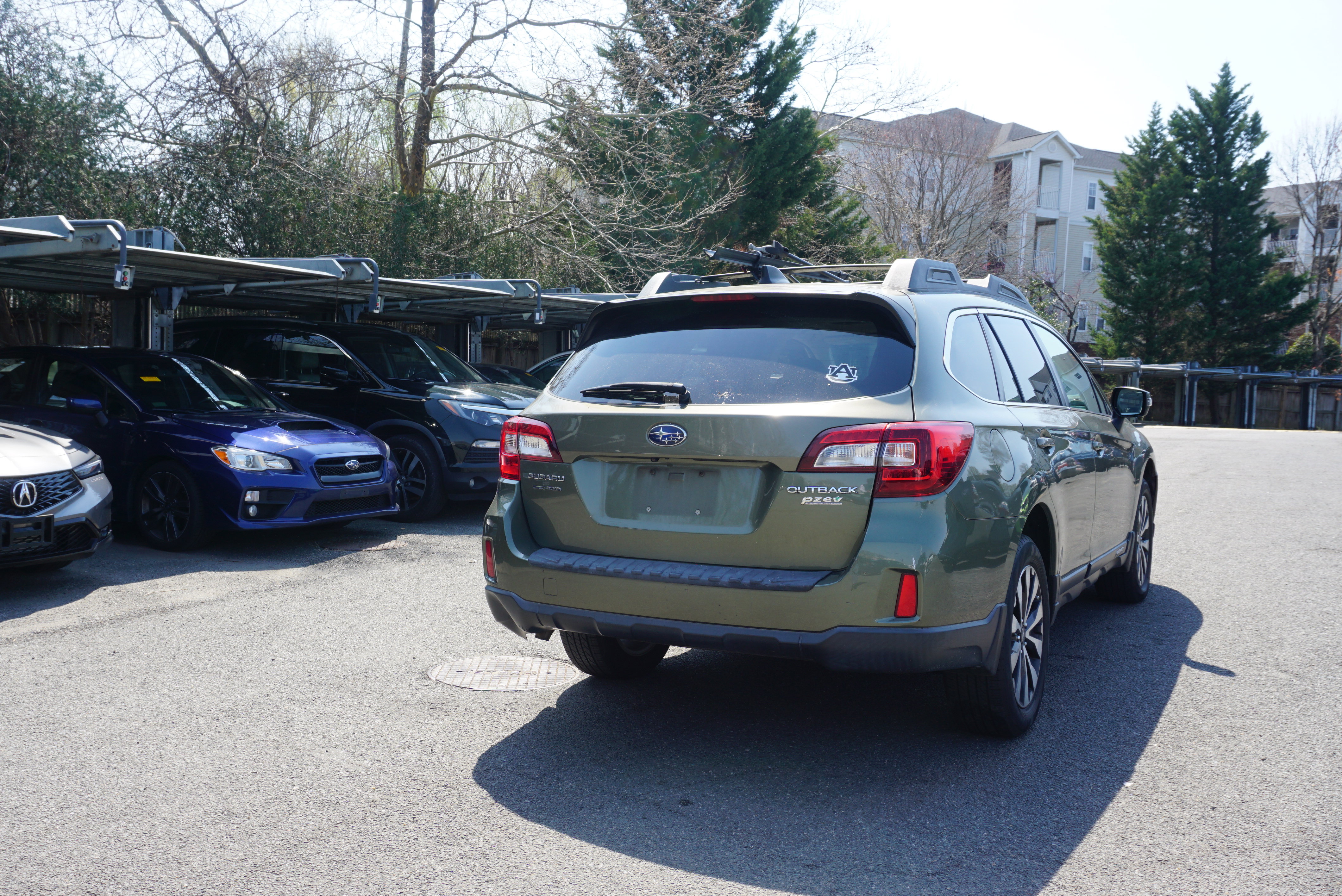 Used 2016 Subaru Outback 2.5i Limited image 4