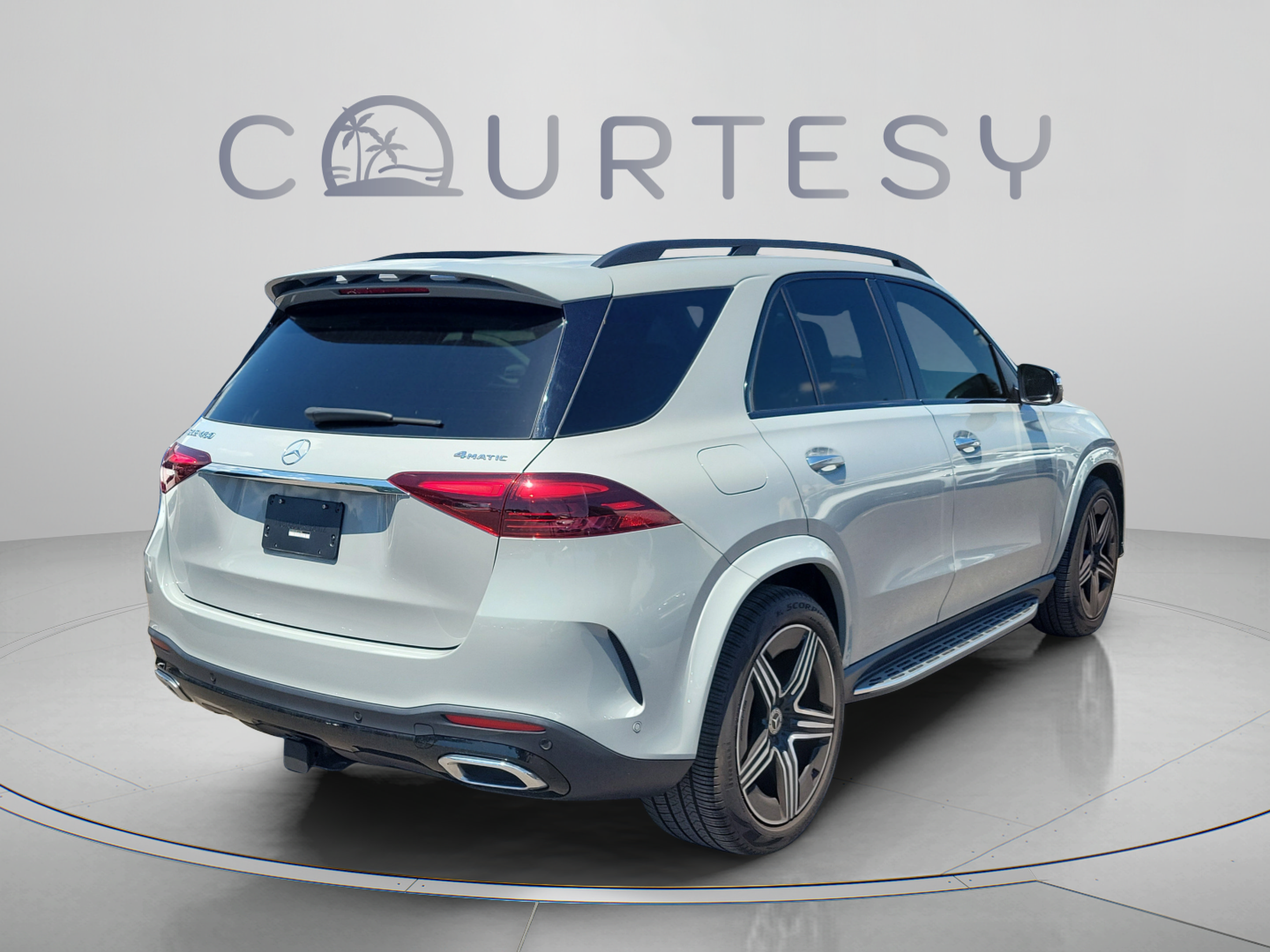 Certified 2024 Mercedes-Benz GLE 450 4MATIC image 3