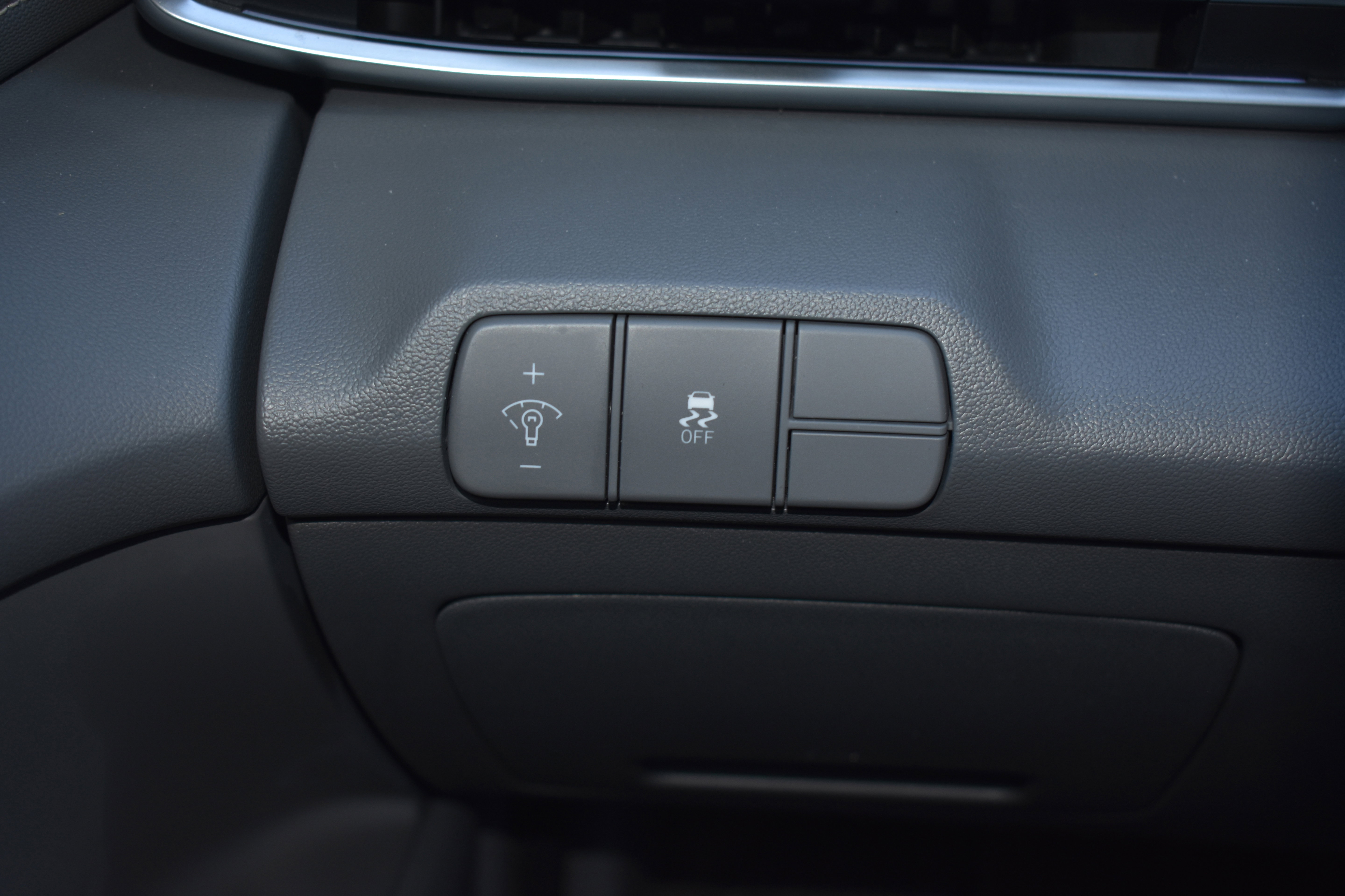 Used 2025 Hyundai Elantra SEL image 16