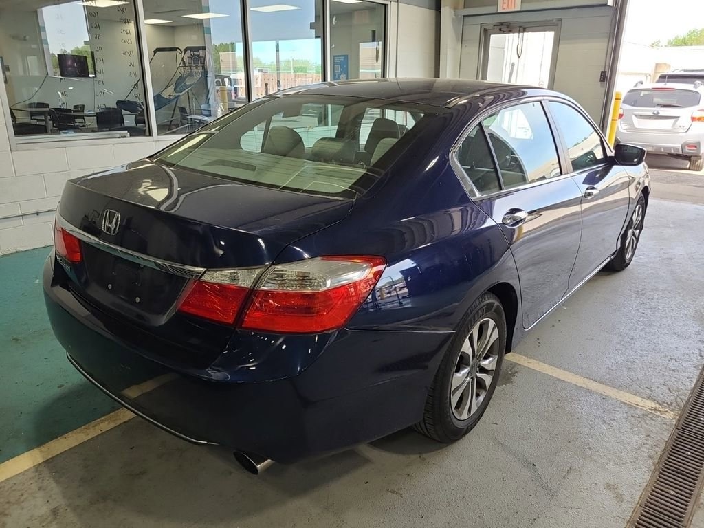 Used 2015 Honda Accord LX image 5