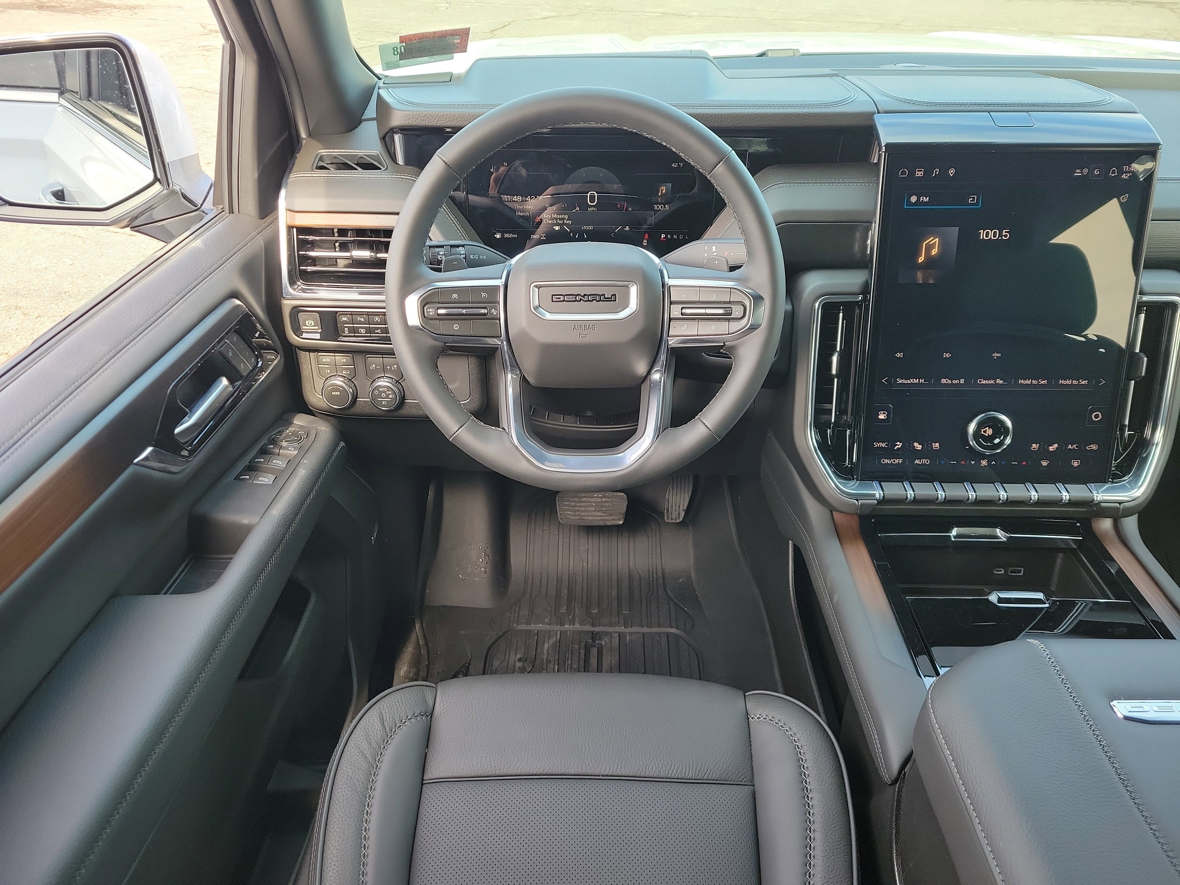 New 2026 GMC Yukon XL Denali w/ Sun & Power Step Package AWD/4WD image 19