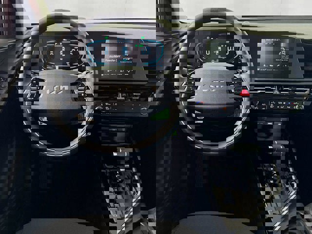 New 2026 Kia Niro LX image 20