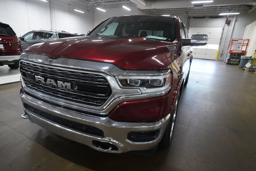 Used 2022 RAM 1500 Limited AWD/4WD image 3