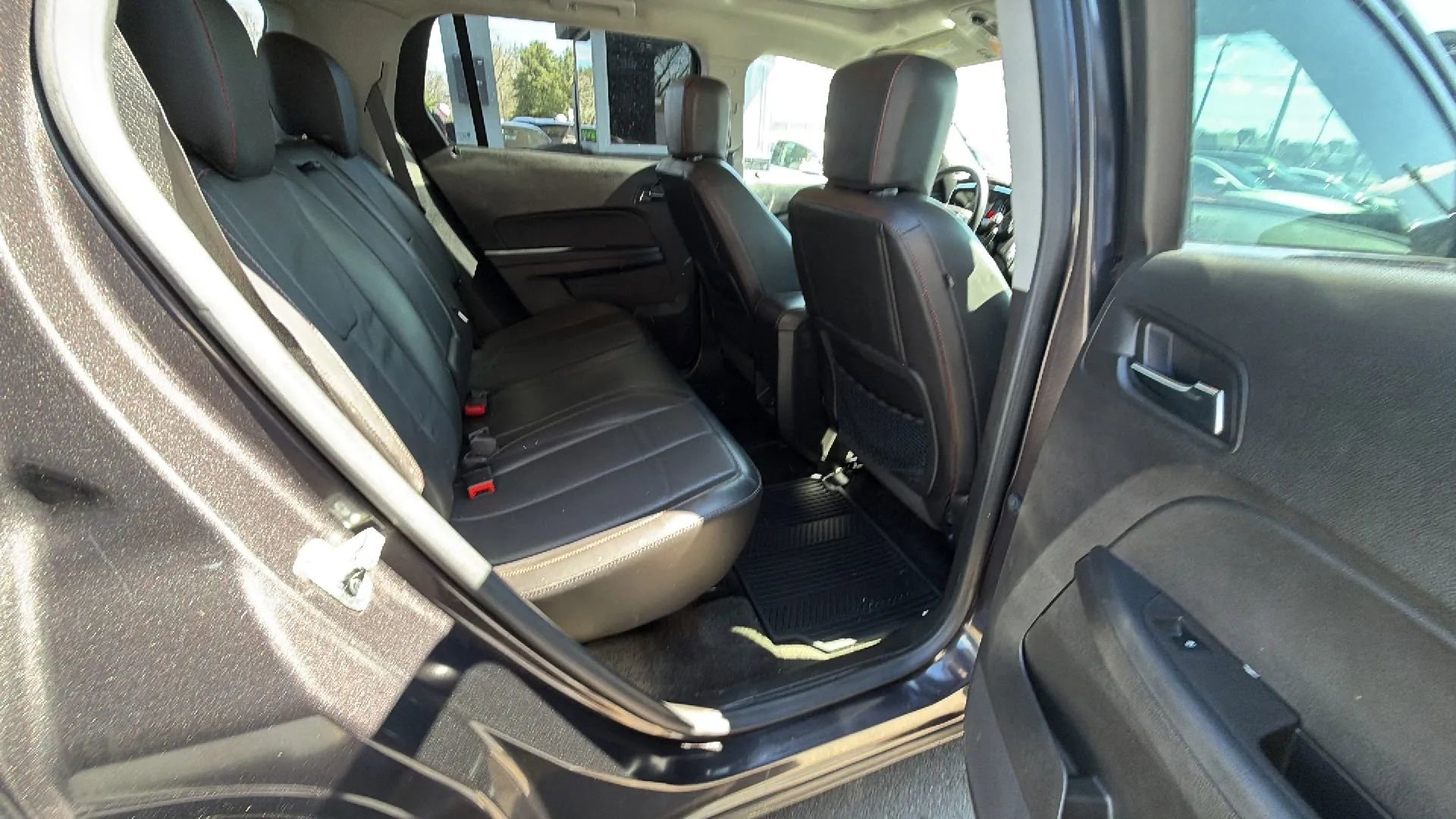 Used 2015 GMC Terrain SLT w/ Chrome Edition AWD/4WD image 25