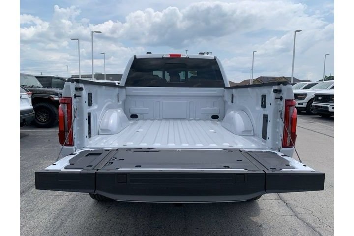 Used 2025 Ford F150 Lariat w/ Equipment Group 502A High AWD/4WD image 24