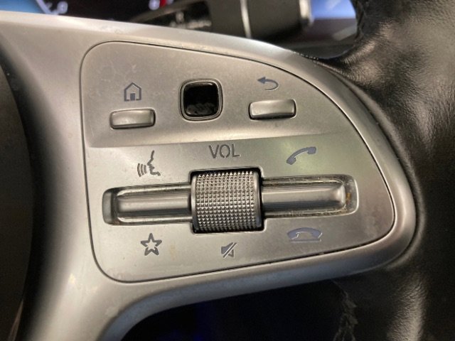 Used 2018 Mercedes-Benz S 560 4MATIC Sedan image 33