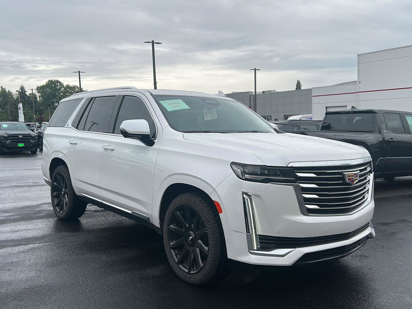 Used 2021 Cadillac Escalade Premium Luxury Platinum AWD/4WD image 5