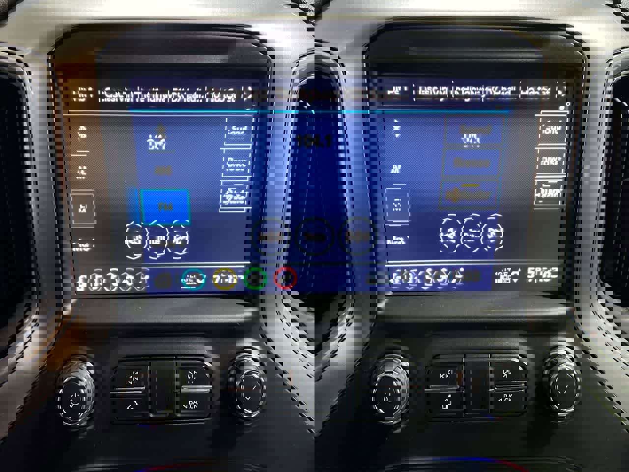 Used 2019 Chevrolet Silverado 1500 RST AWD/4WD image 17