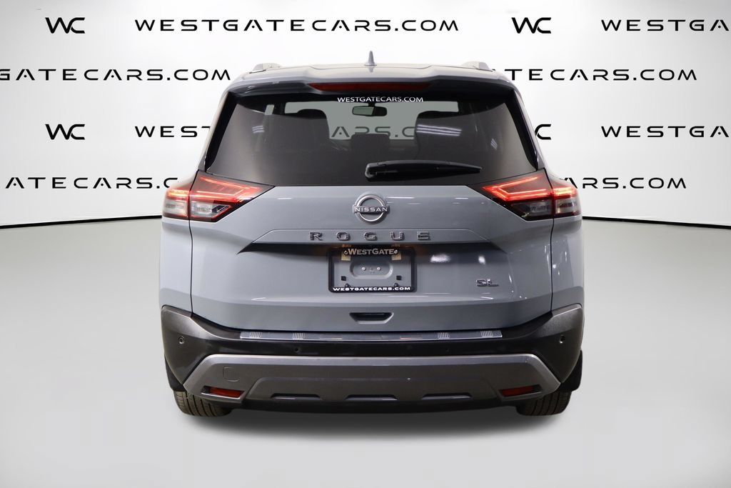 Used 2023 Nissan Rogue SL FWD image 4